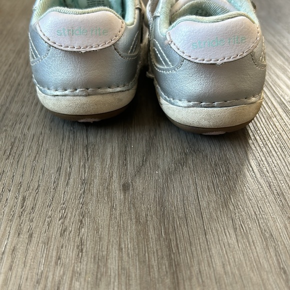 STRIDE RITE SOFT MOTION TODDLER SHOE - Picture 5 of 8